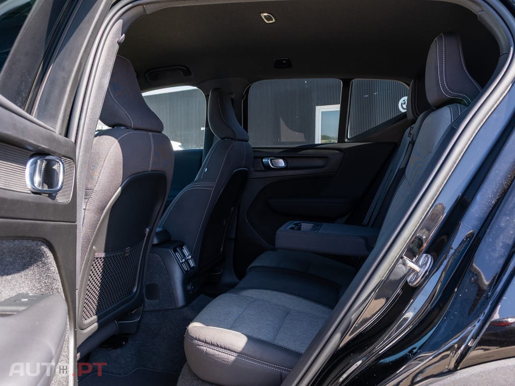 Volvo XC40 1.5 T5 PHEV Plus Bright
