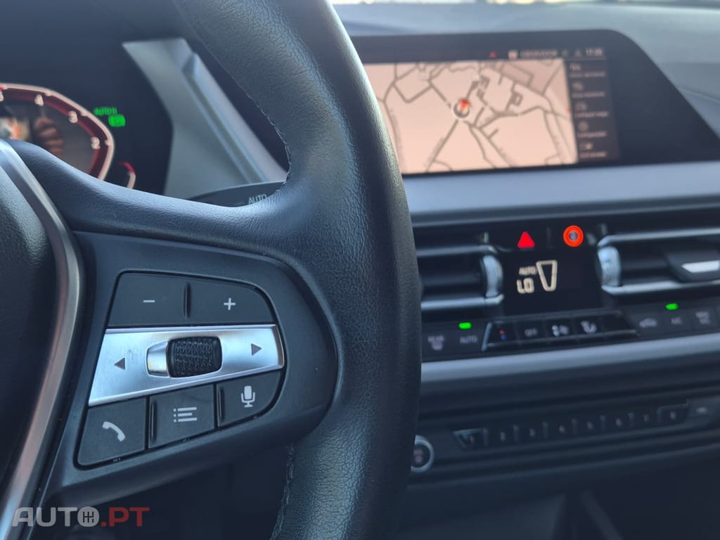BMW 216 d Auto 