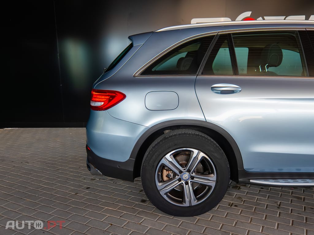 Mercedes-Benz GLC 220 d 4Matic 9G-TRONIC