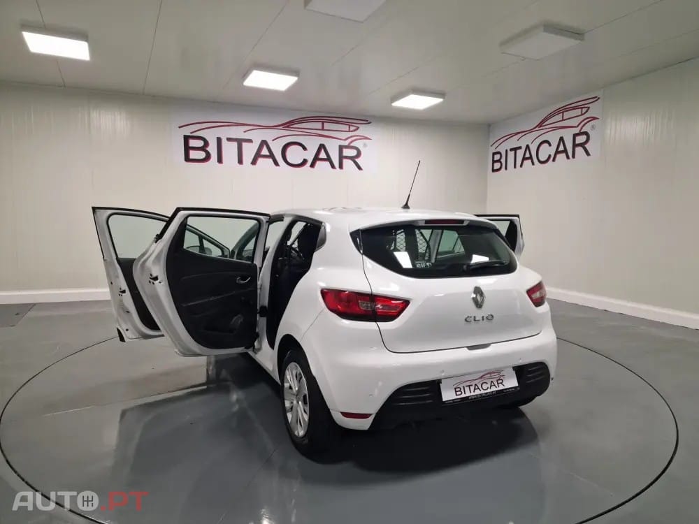 Renault Clio SOCIETE 1.5Dci  90CV GPS INTENS IVA DEDUTIVEL