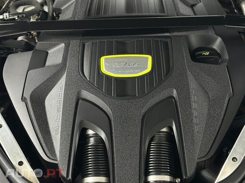 Porsche Panamera 4S E-Hybrid