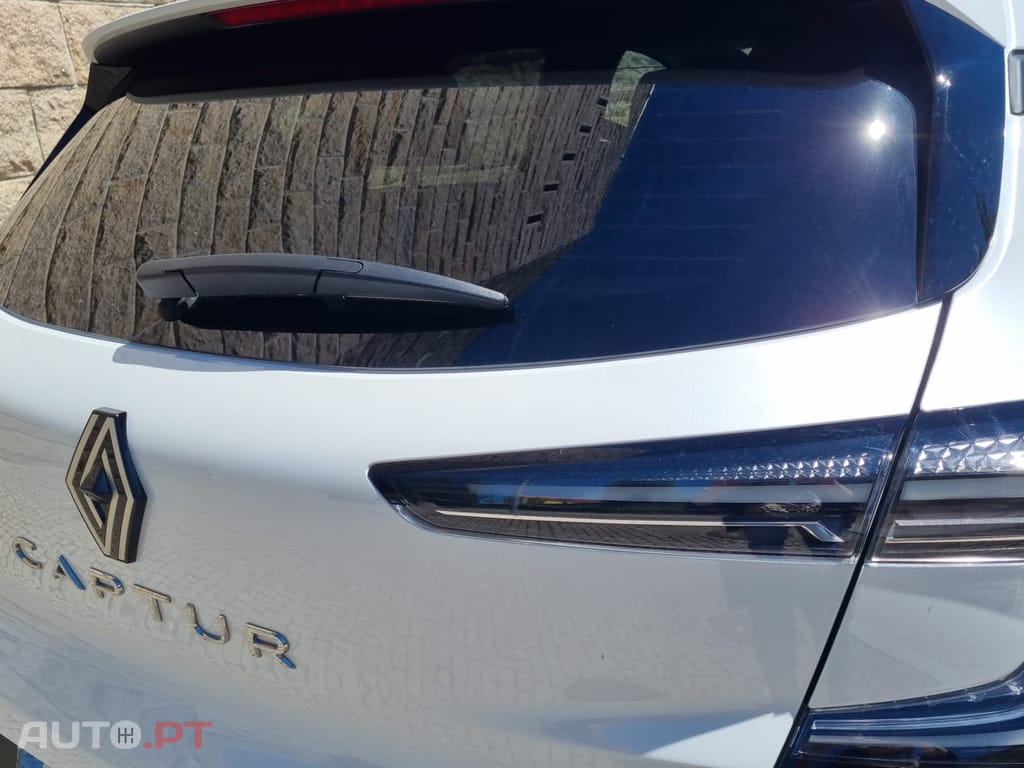 Renault Captur 1.0 TCe Techno Bi-Fuel