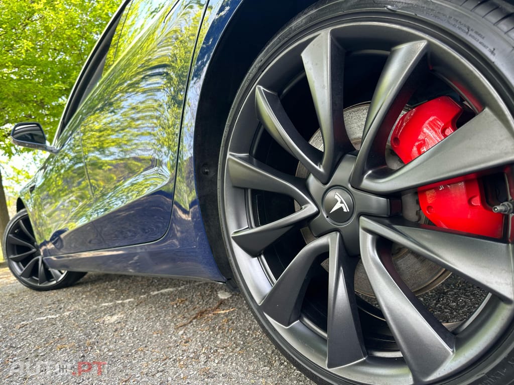 Tesla Model 3 Performance Dual Motor AWD