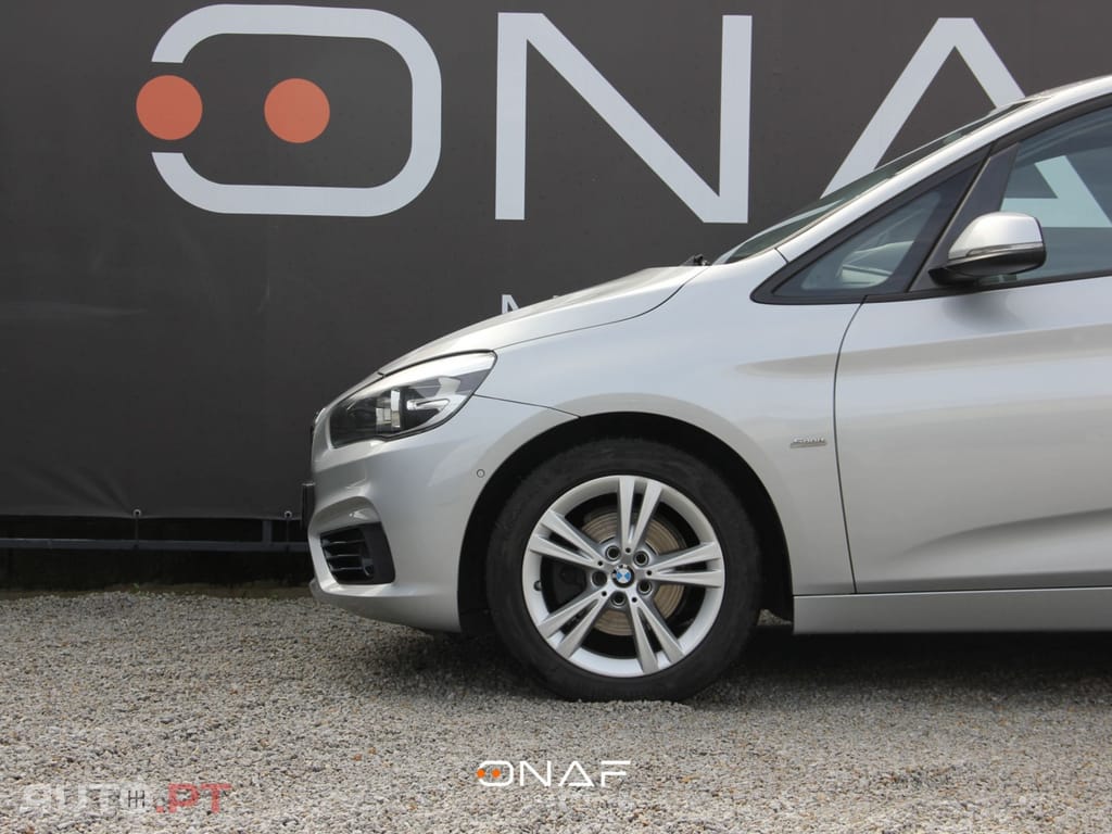 BMW 216 Active Tourer d Line Sport