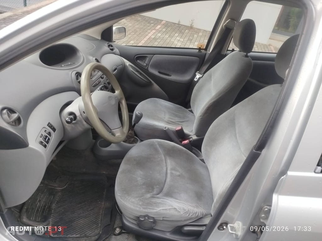 Toyota Yaris 1.0 Luna