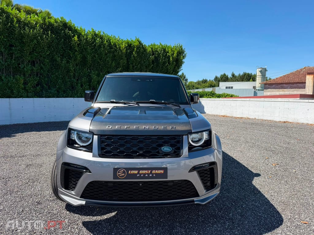 Land Rover Defender LOOK SVR