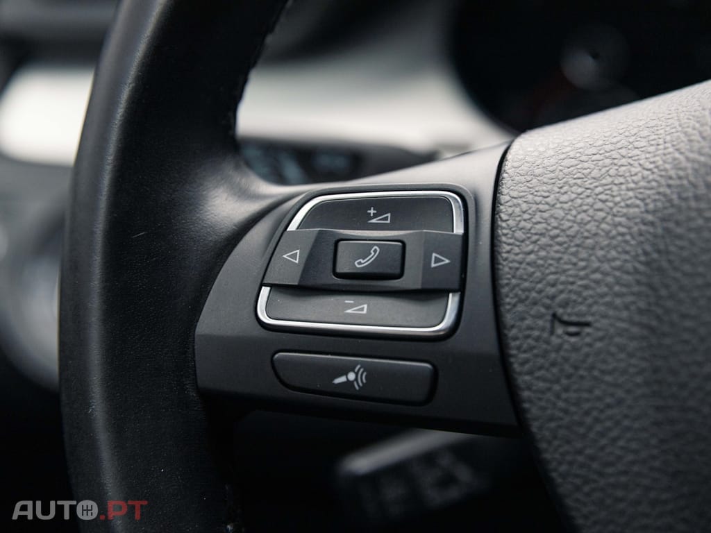 Volkswagen Passat CC 2.0 TDi