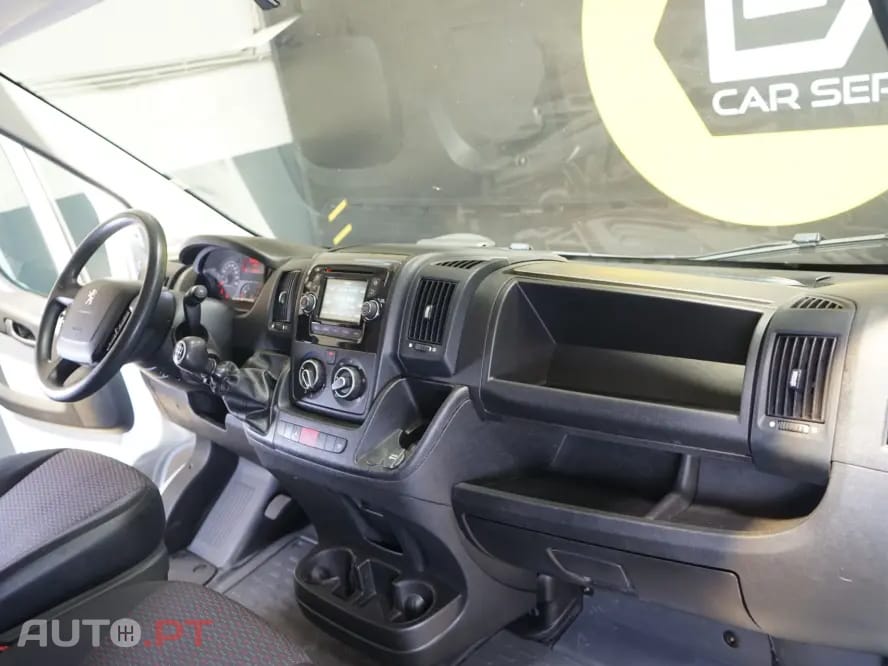 Peugeot Boxer 2.0 BlueHDi 330 L2H2