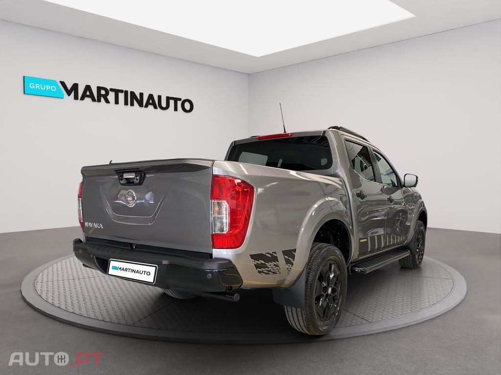 Nissan Navara 2.3 dCi CD 4WD Tekna