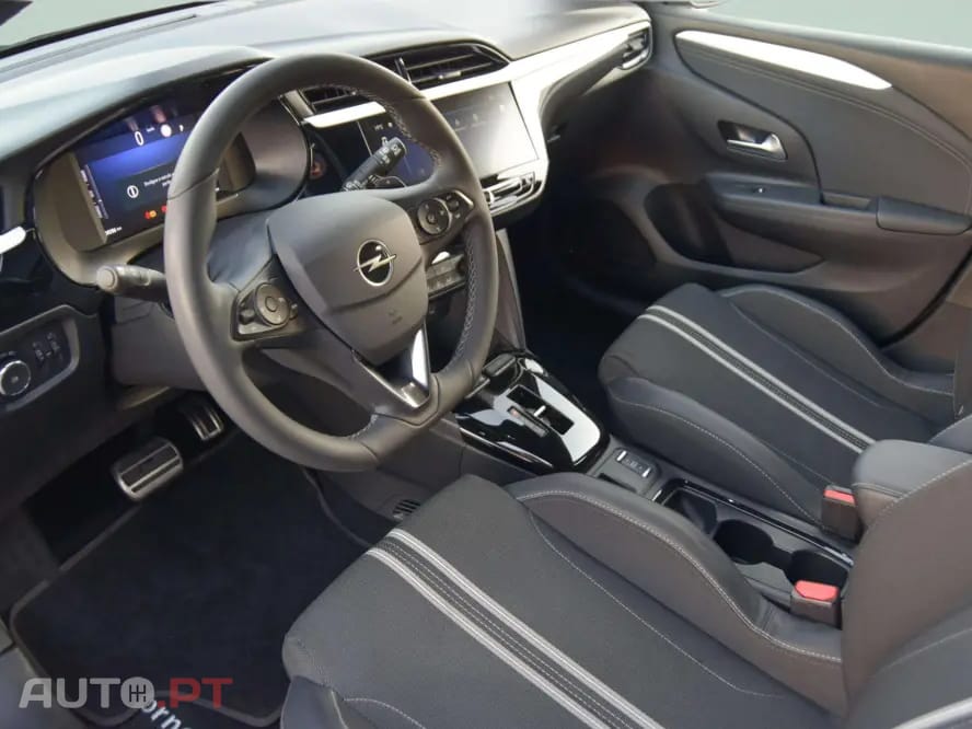 Opel Corsa 1.2 T Hybrid GS eDCT