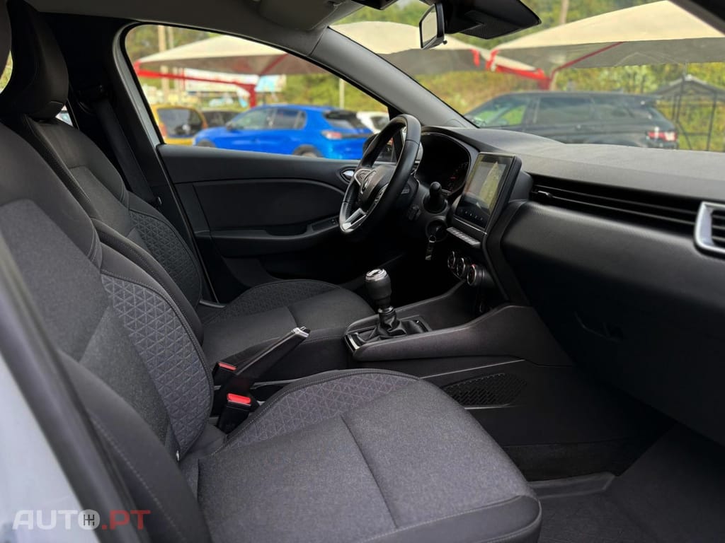 Renault Clio TCe 100 BUSINESS EDITION