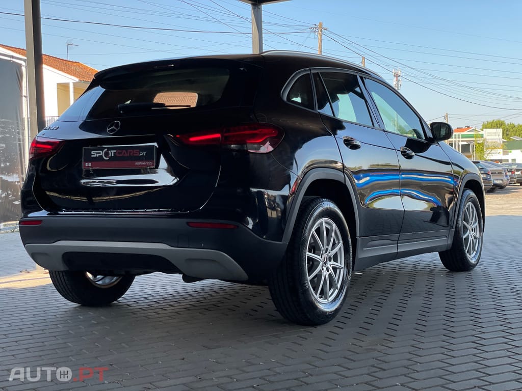 Mercedes-Benz GLA 180 d Progressive