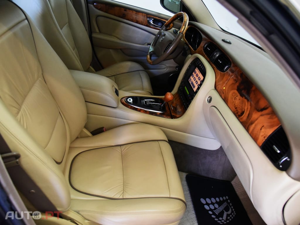 Jaguar XJ XJ6 2.7 D V6 Sovereign