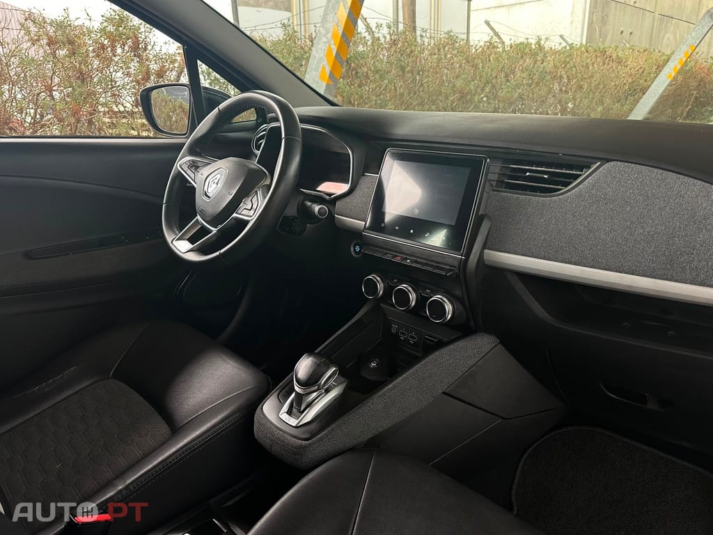 Renault Zoe (c/ Bateria) EV50 135hp Techno