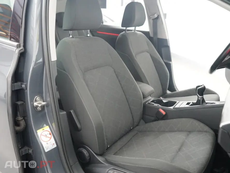 Volkswagen Golf 1st edition
