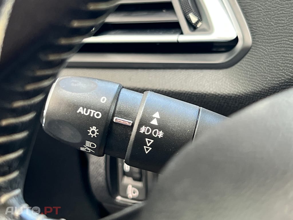 Peugeot 308 1.5 BlueHDi Style