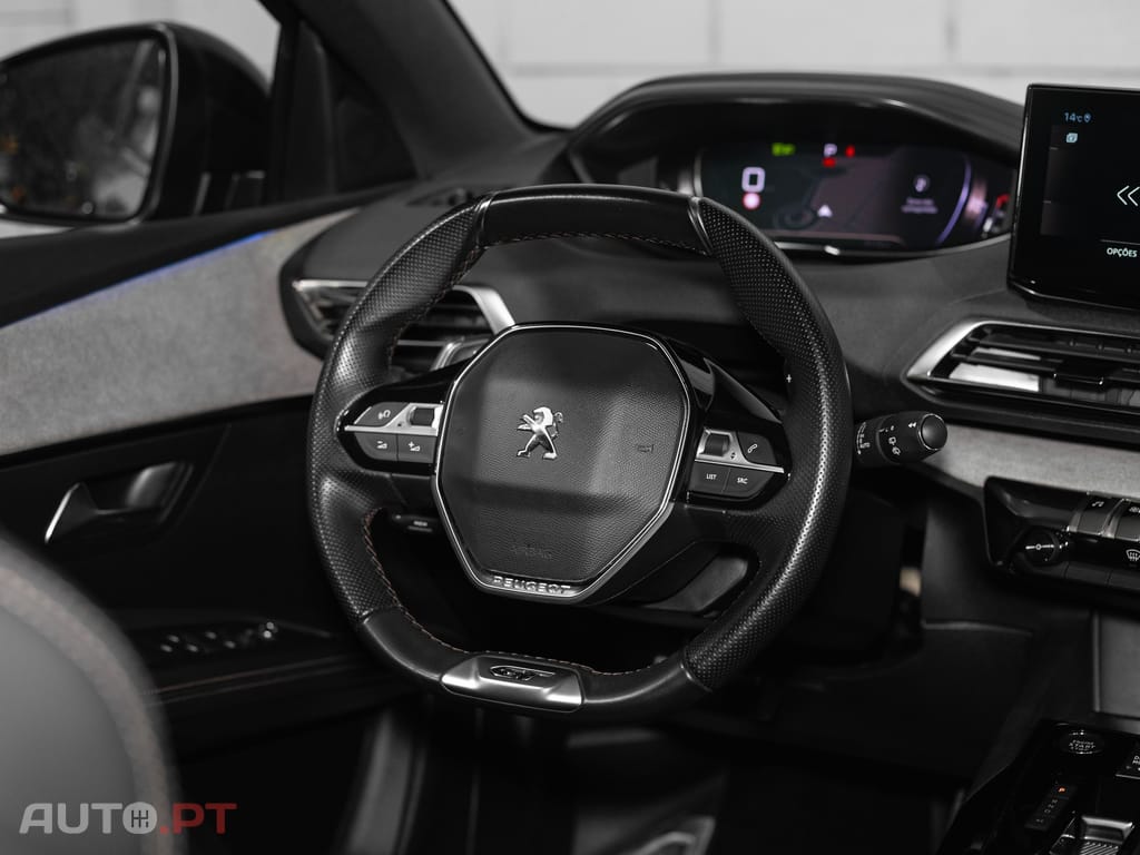 Peugeot 5008 1.2 PureTech GT EAT8