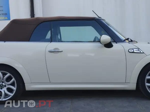 MINI Cabrio Cooper
