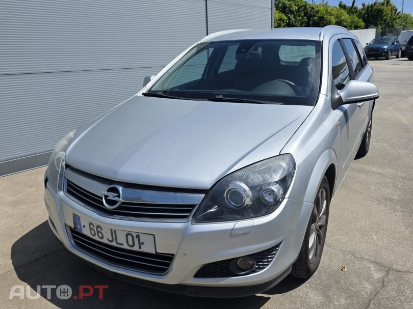 Opel Astra 1.7 CDTi Selection Business