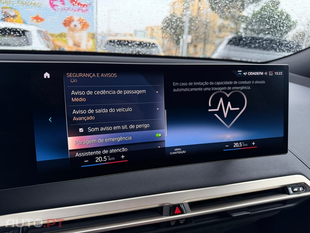 BMW iX xDrive 40 Pack Desportivo