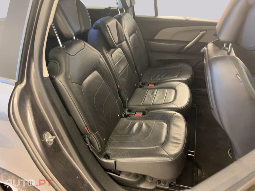 Citroen C4 SpaceTourer 1.2 PureTech Shine
