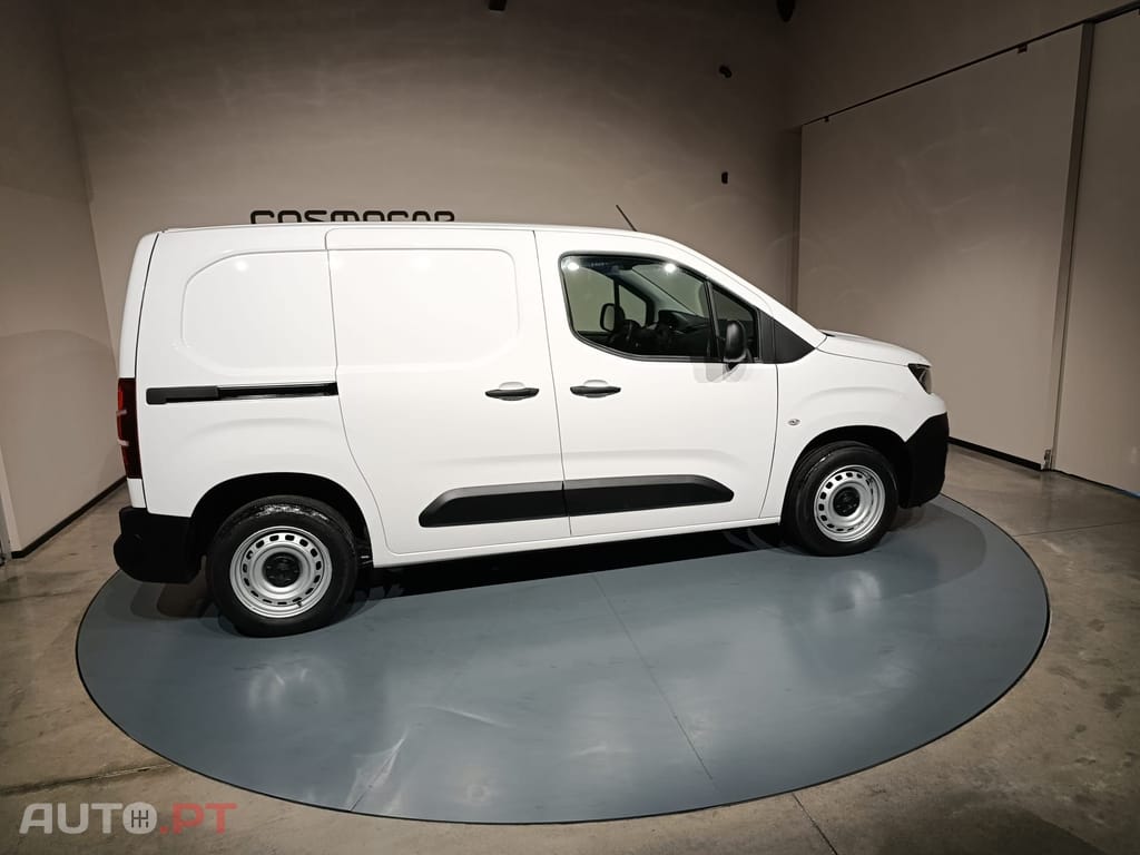 Peugeot Partner 1.6 BlueHdi L1 (3 Lug)