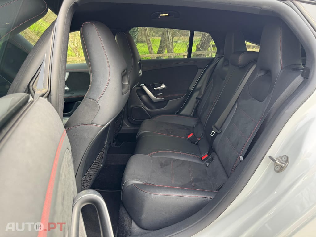 Mercedes-Benz CLA 250 e Shooting Brake AMG Line