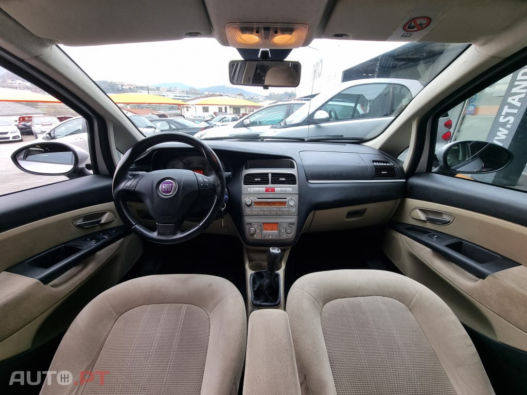 Fiat Linea 1.3 M-Jet Emotion Dualogic