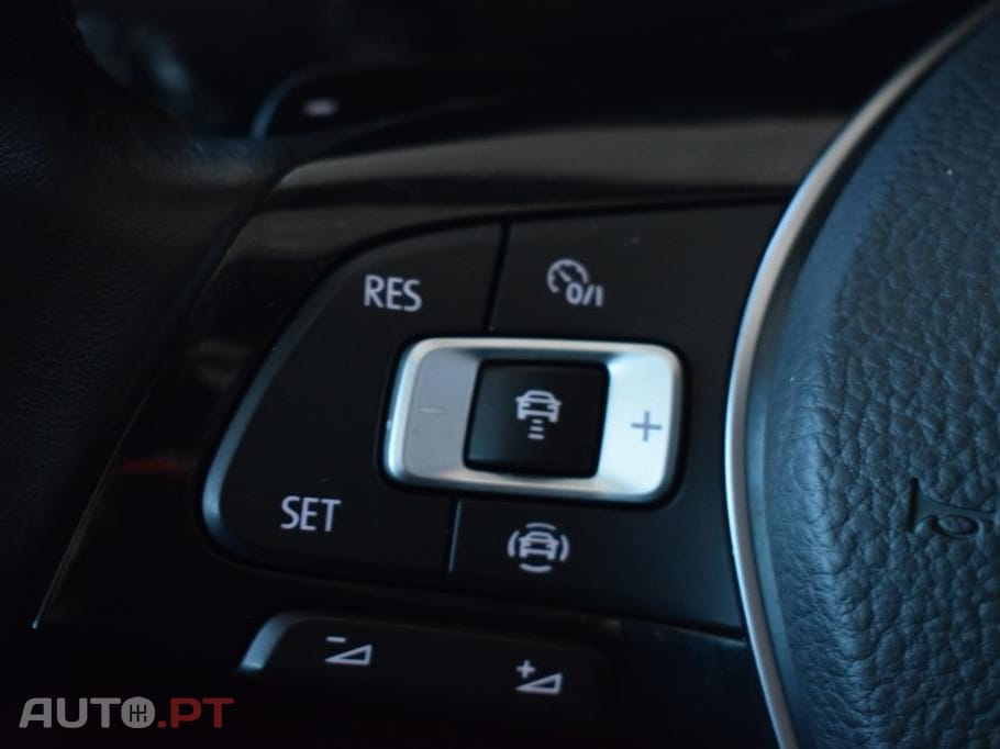 Volkswagen Tiguan 2.0 TDi Highline DSG