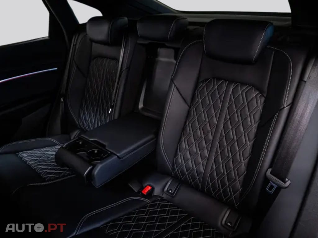 Audi E-Tron S BLACK I.V.A DEDUTÍVEL 