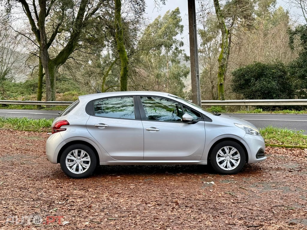 Peugeot 208 1.2 PureTech Active