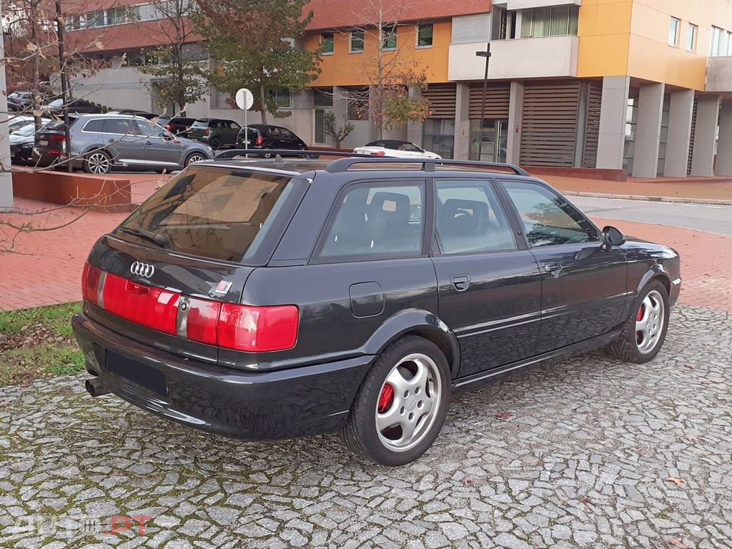 Audi 80 Avant RS2