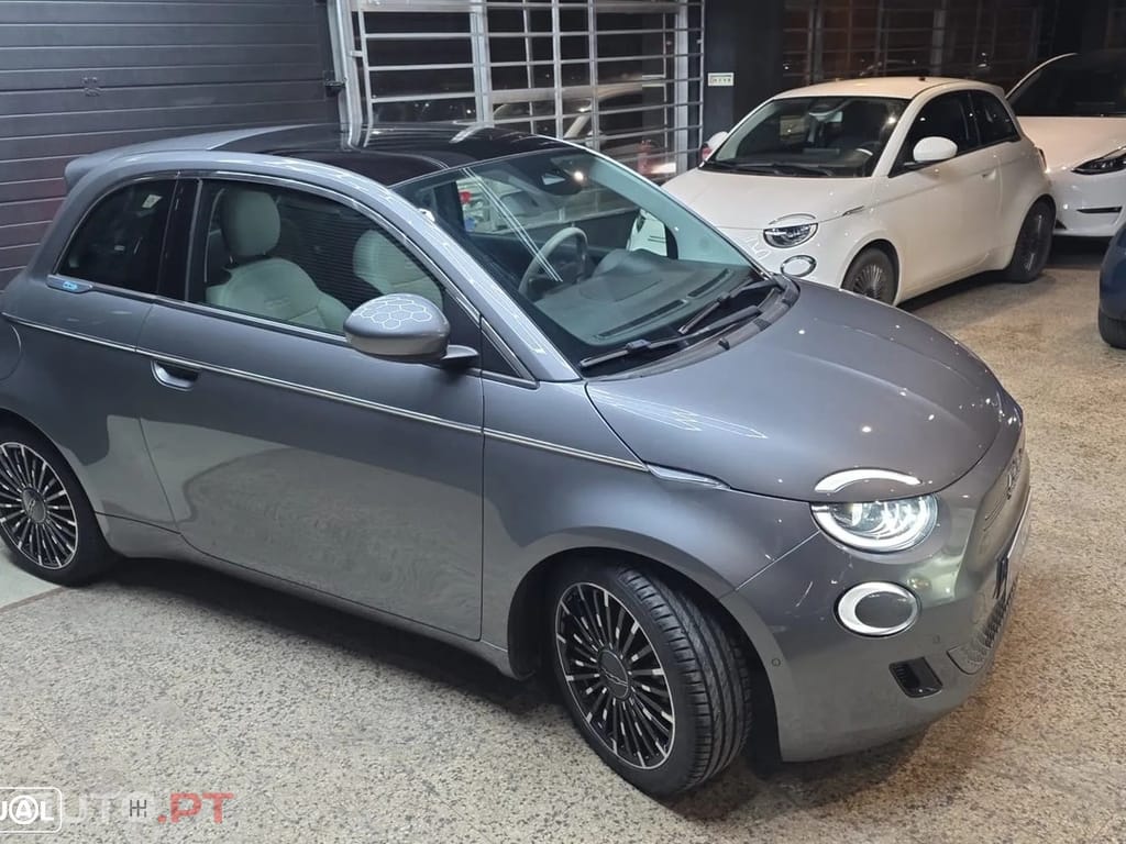 Fiat 500e 42kWh la Prima (by Bocelli)
