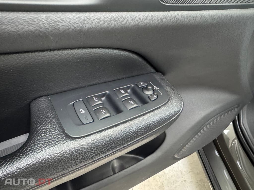 Volvo V60 2.0 T6 AWD TE Inscription Expression