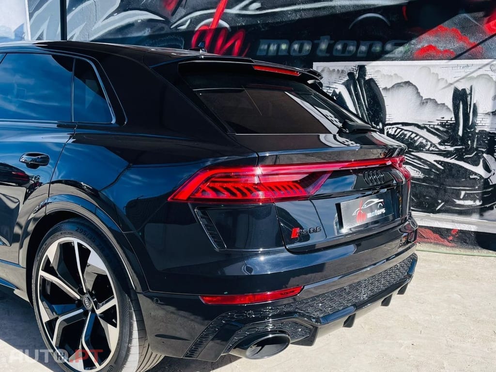 Audi RSQ8 RSQ8