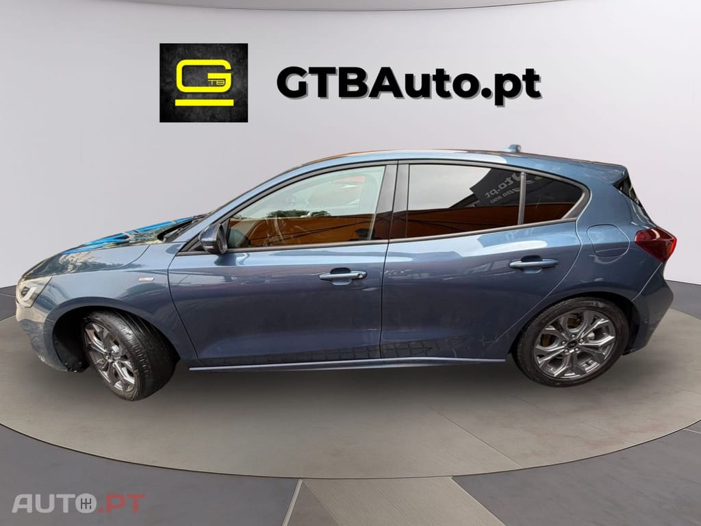Ford Focus STLINE Hybrid