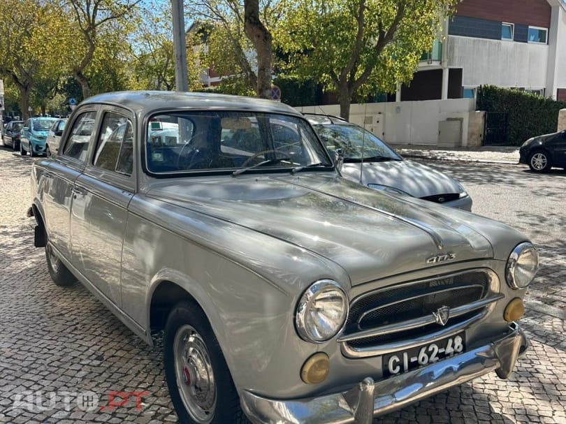 Peugeot 403 La Berline Grand Lux Toit Fixe