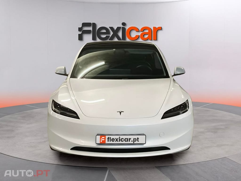 Tesla Model 3 Tração Traseira