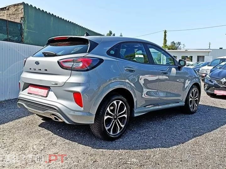 Ford Puma 1.0 EcoBoost MHEV ST-Line X Design