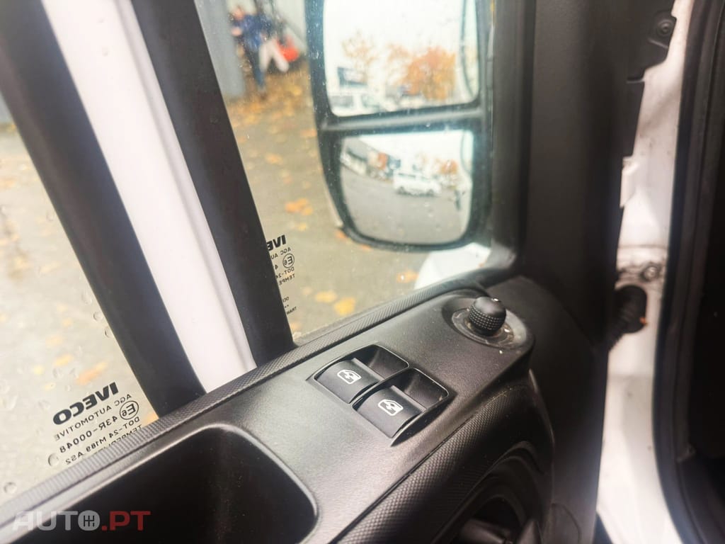 Iveco Daily 2.3 35S14 L5H2 18m3