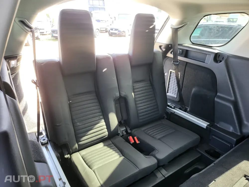 Land Rover Discovery Sport 2.0 TD4 HSE Luxury 7L Auto