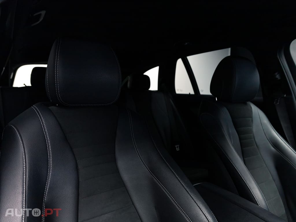 Mercedes-Benz E 300 e AMG Line