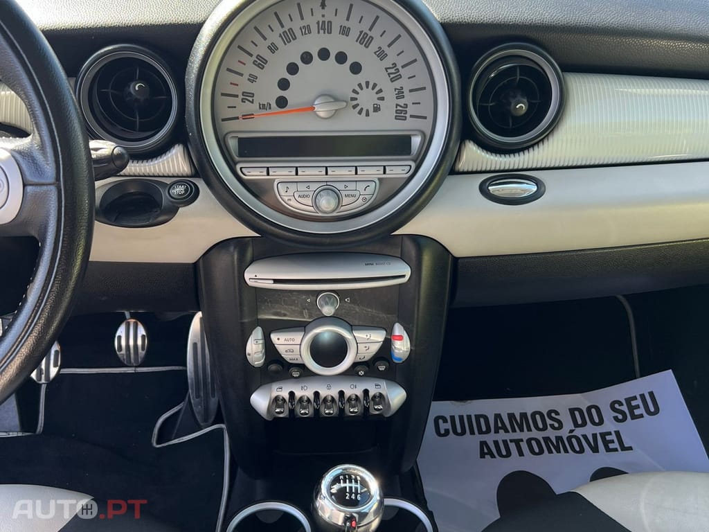 MINI Cooper S Camden Edition
