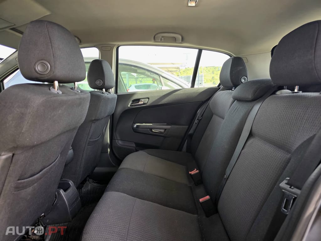 Opel Astra 1,3 CDTI Elegance M6