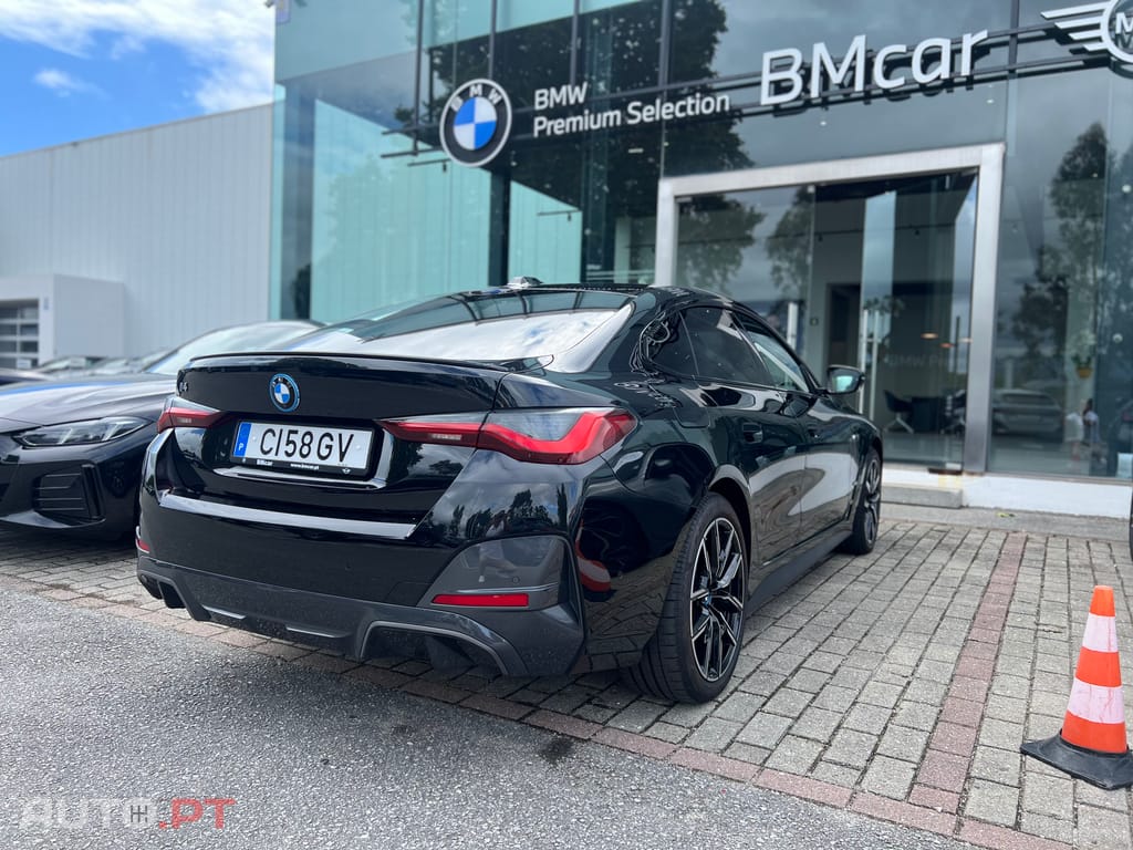 BMW i4 IDrive40 sportM