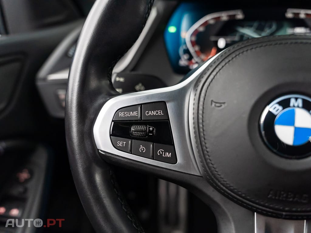 BMW 216 d Pack Desportivo M