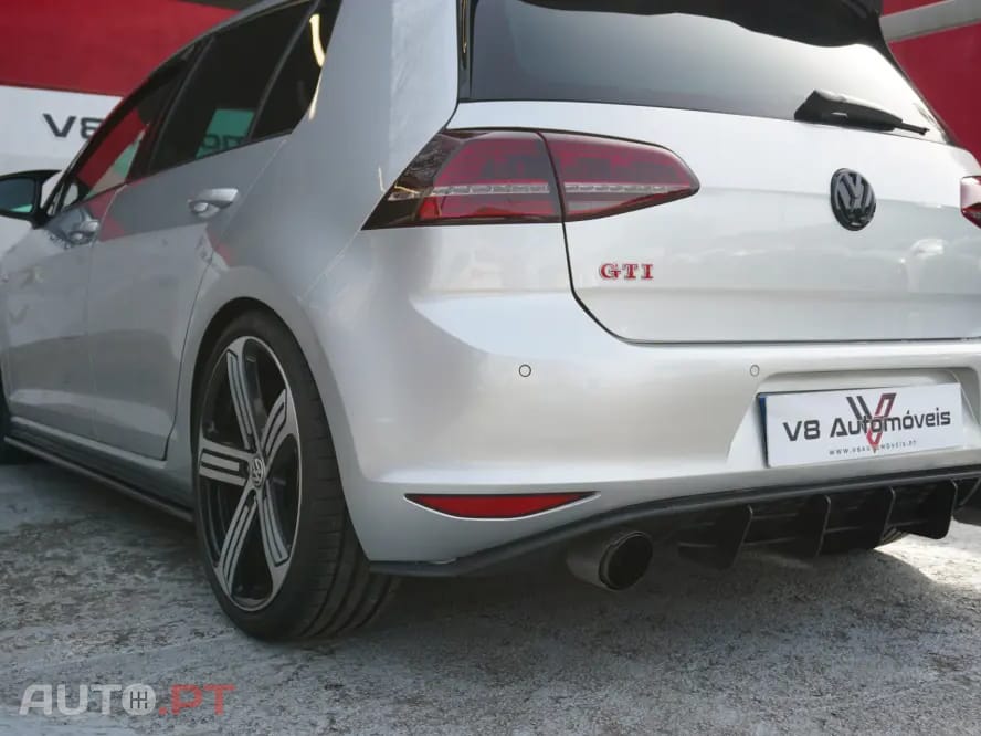 Volkswagen Golf 2.0 TSi GTi DSG