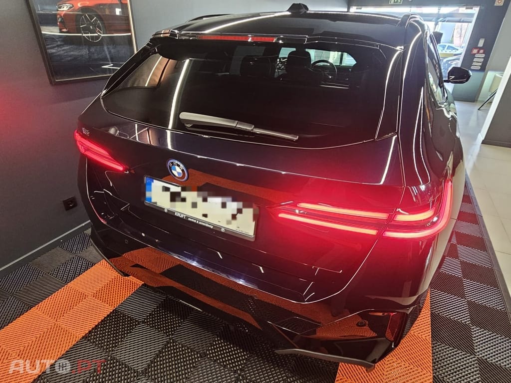 BMW i5 eDrive40 Pack Desportivo M Pro