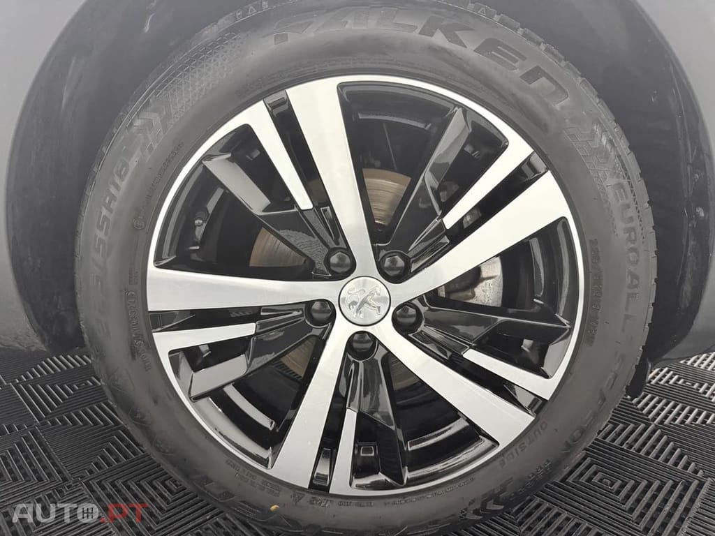 Peugeot 3008 1.2 PureTech GT EAT8