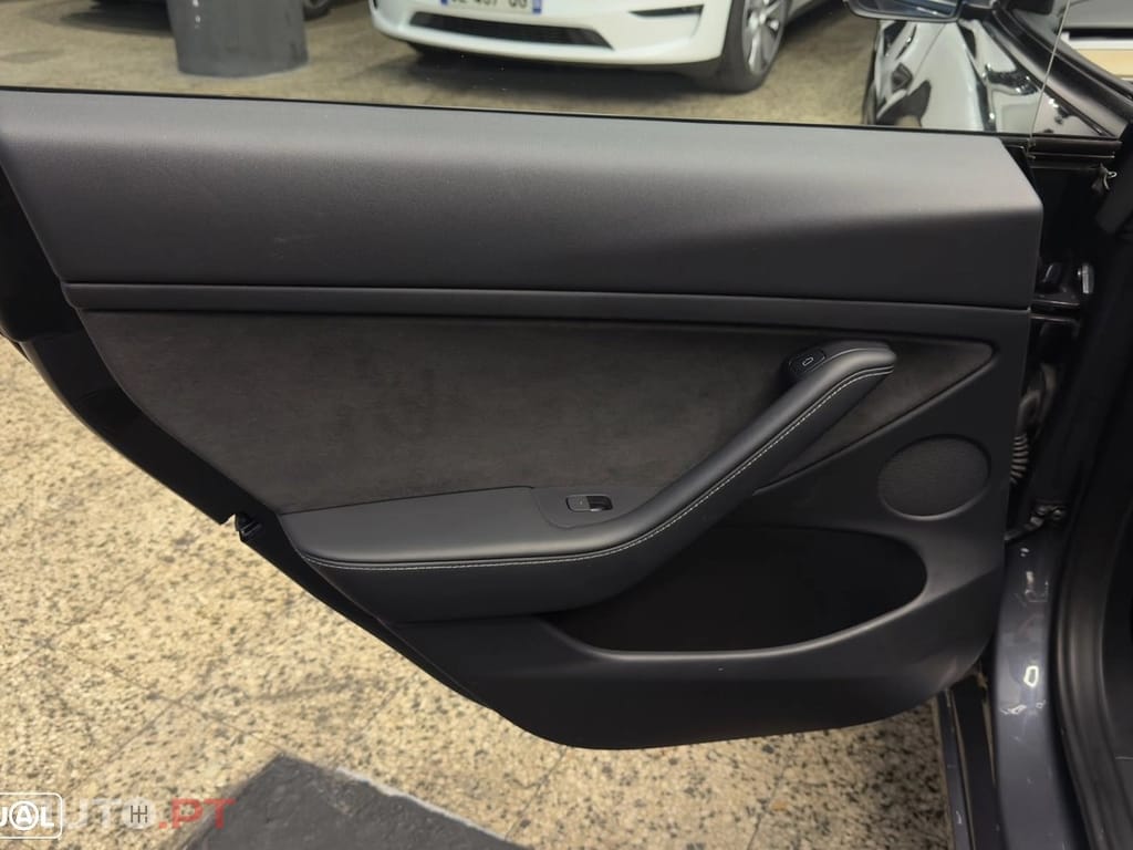 Tesla Model 3 Long Range Tração Integral